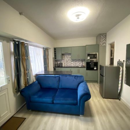 Ground Floor Apartment Брен Экстерьер фото